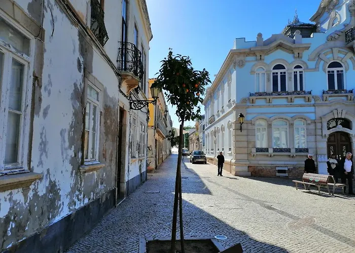 Happen!ng Πανσιόν Φάρο