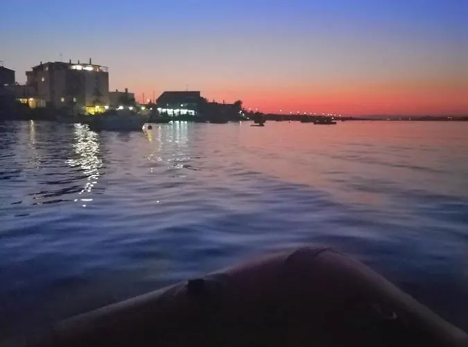 Happen!ng Πανσιόν Φάρο