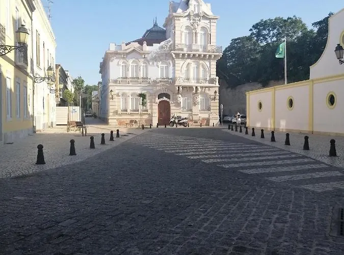 Πανσιόν Happen!ng Φάρο